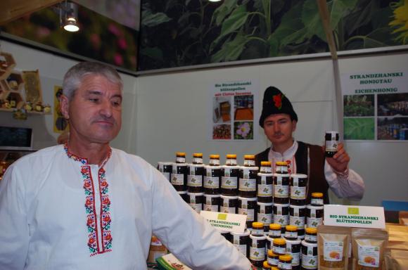 Манол Тодоров: Назрял е моментът за директни плащания за пчелите, които опрашват културите