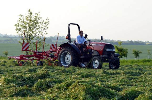 Проектите за трактори на групи производители няма да са обвързани с обработваемата земя
