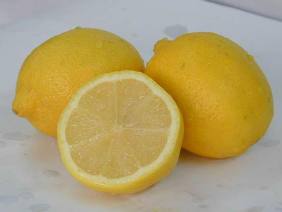 ЕС увеличава двойно проверките при внос на лимони от Турция