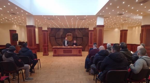 Изпълнителният директор на ИАРА Христо Панайотов проведе среща с рибари от Несебър