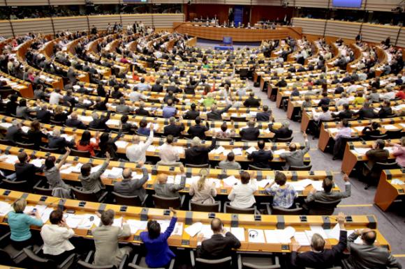 Евродепутати настояват ЕК да гласува още мерки в помощ на фермерите