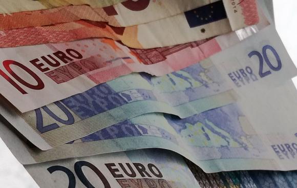 От 14 януари разплащанията в Хърватия са само в евро 