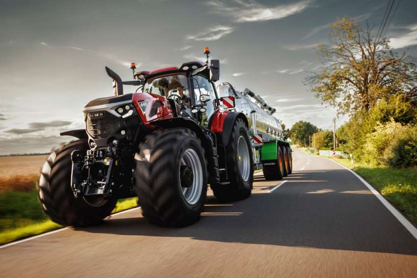       ,  Case IH Optum       