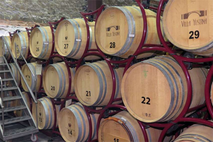 Крехко възстановяване на европейското вино през 2025 г. - трудностите остават