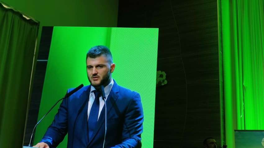 Илия Проданов: Имаме нужда от кардинални промени в общуването с държавата