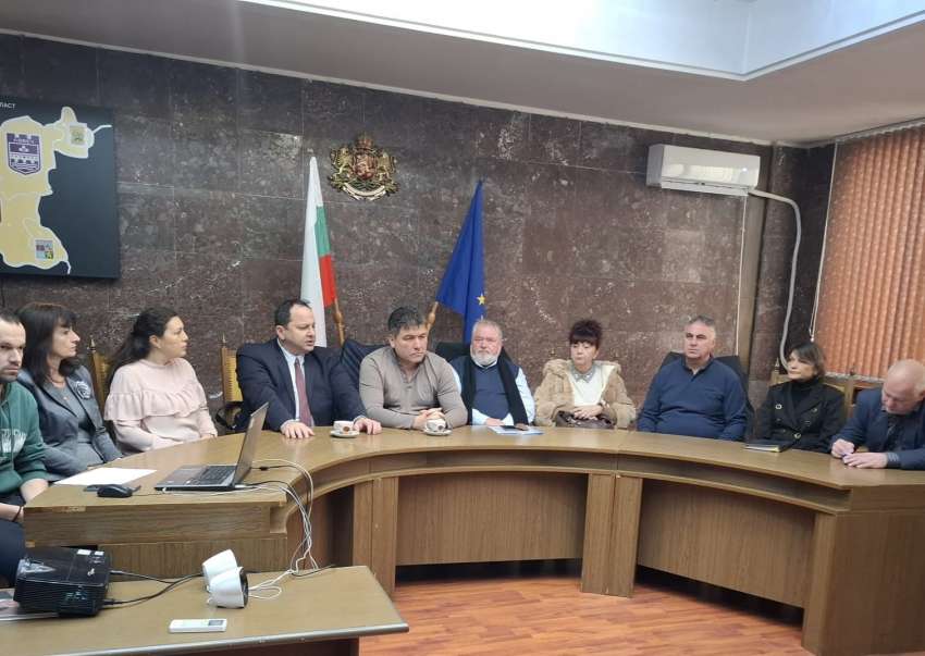 Íîâ êîìàíäåí ïóíêò çà ãðàäóøêè ñ 28 ðàêåòíè ïëîùàäêè ñå îòêðèâà â Ñëàâÿíîâî