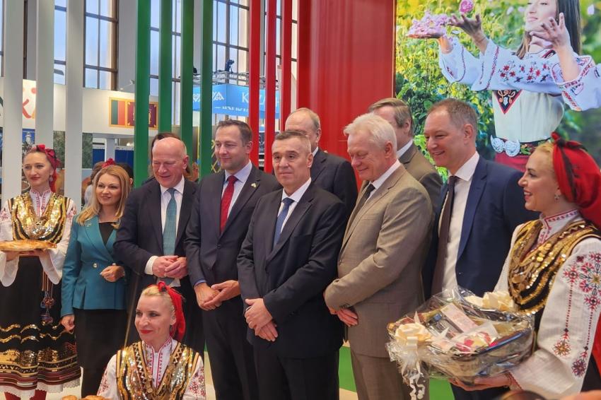 ��� ������ ������� �������� � ������ � ������, ��������� ������� � �������� �����