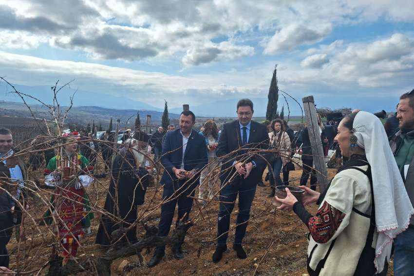 В МЗХ се надяват другата седмица да представят индикативния график