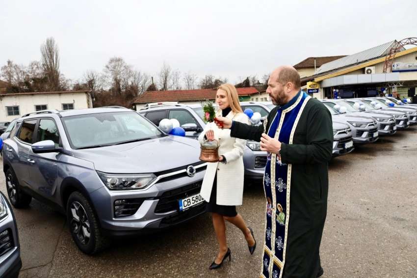 Äúðæàâàòà êóïóâà 20 âèñîêîïðîõîäèìè àâòîìîáèëà çà îïàçâàíå íà Íàòóðà 2000