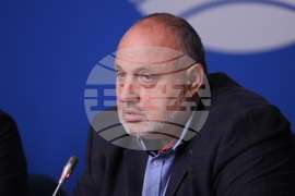 Öâåòàí Öåêîâ: Çåìåäåëèåòî èñêà ïðèåìñòâåíîñò è óïðàâëåíöè áåç çàâèñèìîñòè