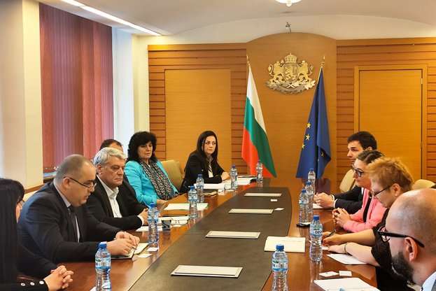 ��� � ���� �������� ����������� �� ������������ � ����������� � ������ 