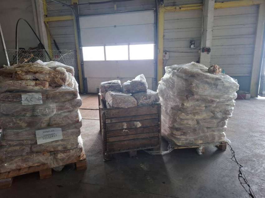 В Димитровград унищожават към 6 тона храни с изтекъл срок на годност