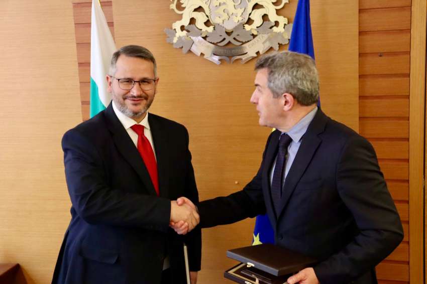 ���������� �� ������� ����� �������� �� ������� ���� ��� �� ���