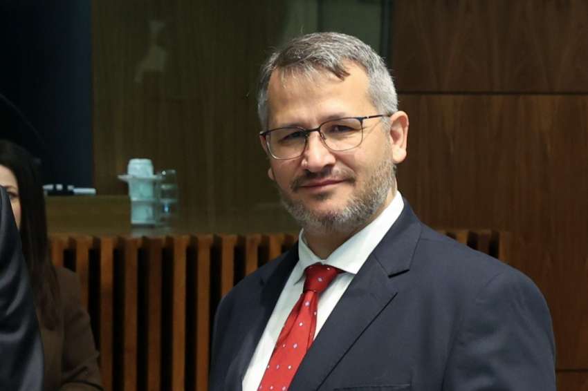 �������� �������� � ���������������� �������� �� ��� �� �� ����������� ���������